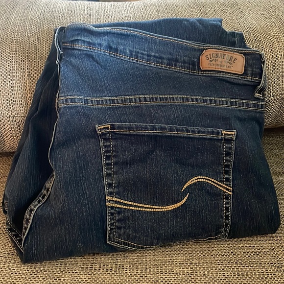 Levi's Denim - LEVIS CURVY STRAIGHT JEANS